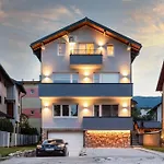 Heaven Premium Apartments
